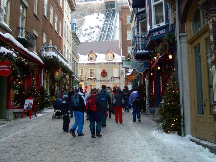 Quartier Petit Champlain (Lower Town). The oldest commercial district in North America (2004)