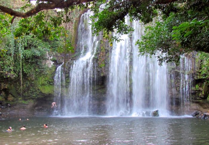 Catarata Llanos de Cortés