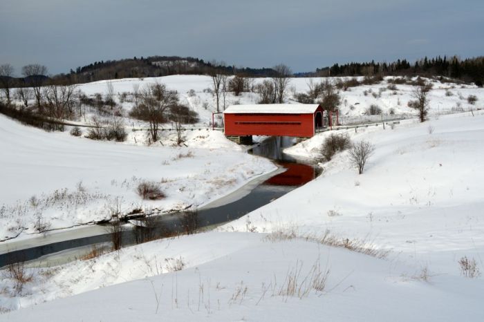 Chelsea Covered Bridge, Meech bridge near Wakefield Quebec